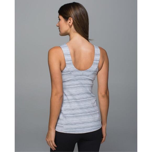 Lululemon Scoop Back Tank- Cyber Stripe White Silver Fox Size 4 - Picture 10 of 10